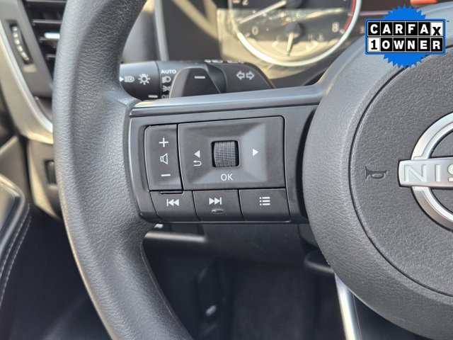Used 2024 Nissan Rogue SV image 24