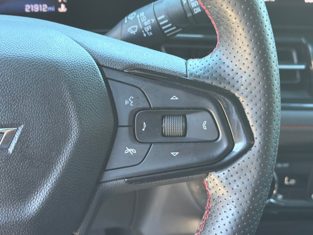 Used 2025 Chevrolet TrailBlazer RS w/ Convenience Package FWD image 28