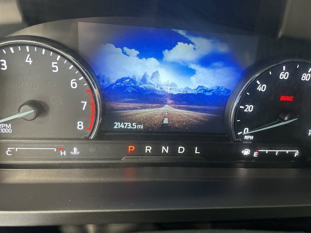 Certified 2022 Ford Explorer XLT w/ Equipment Group 202A image 3