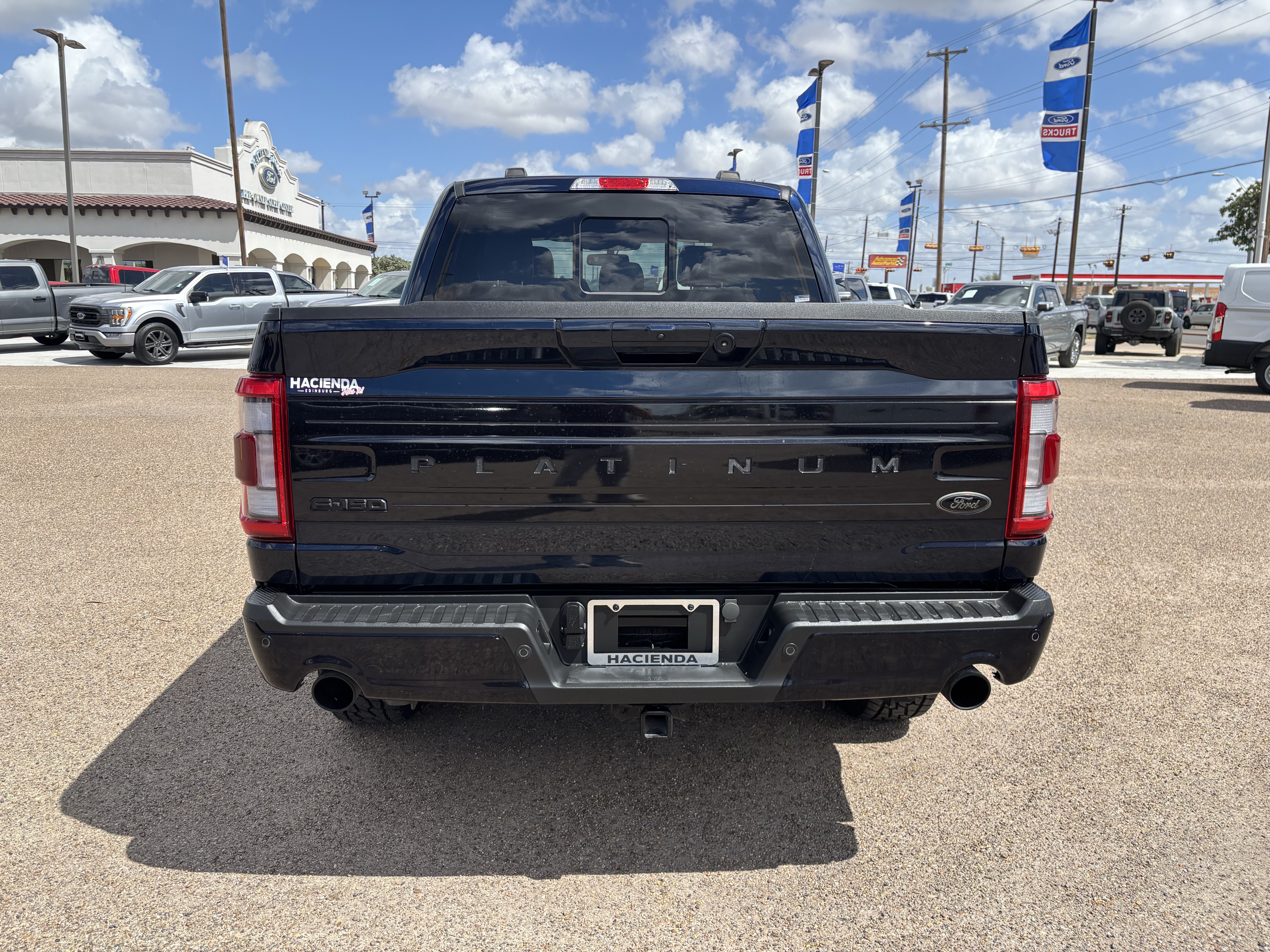 Certified 2023 Ford F150 Platinum w/ Equipment Group 701A High AWD/4WD image 3