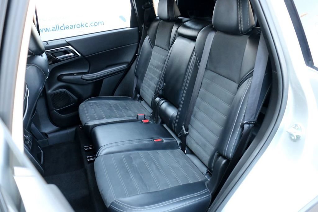 Used 2024 Mitsubishi Outlander SE AWD/4WD image 21