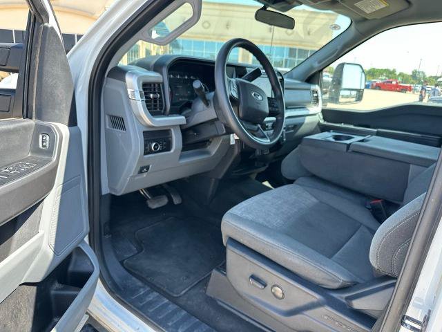 Certified 2025 Ford F250 XLT AWD/4WD image 11