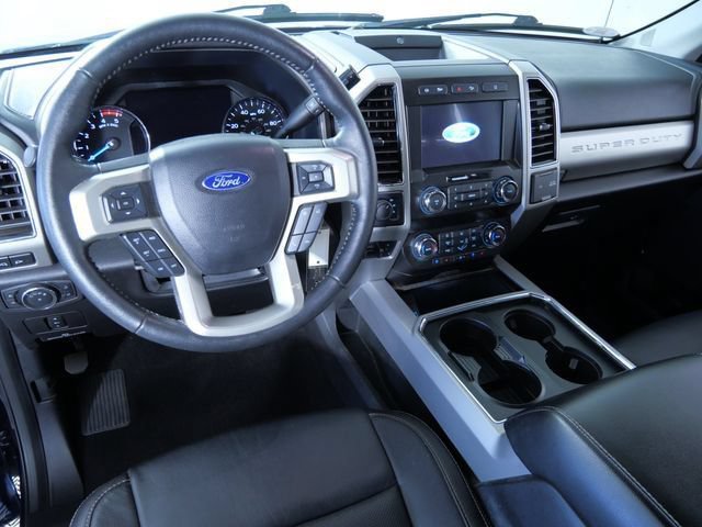 Certified 2020 Ford F350 Lariat w/ Chrome Package AWD/4WD image 3