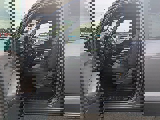 Certified 2025 Ford F150 STX w/ Equipment Group 200A image 32