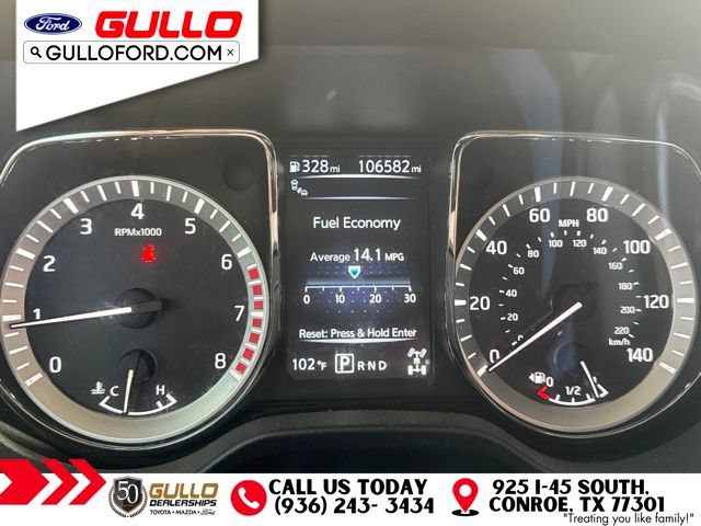 Used 2018 Nissan Titan PRO-4X w/ Pro-4x Convenience Package AWD/4WD image 12