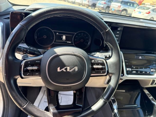 Used 2022 Kia Sorento SX AWD/4WD image 15