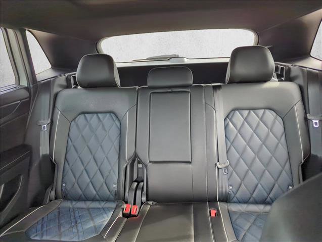 Used 2025 Volkswagen Atlas Cross Sport SEL Premium R-Line AWD/4WD image 26