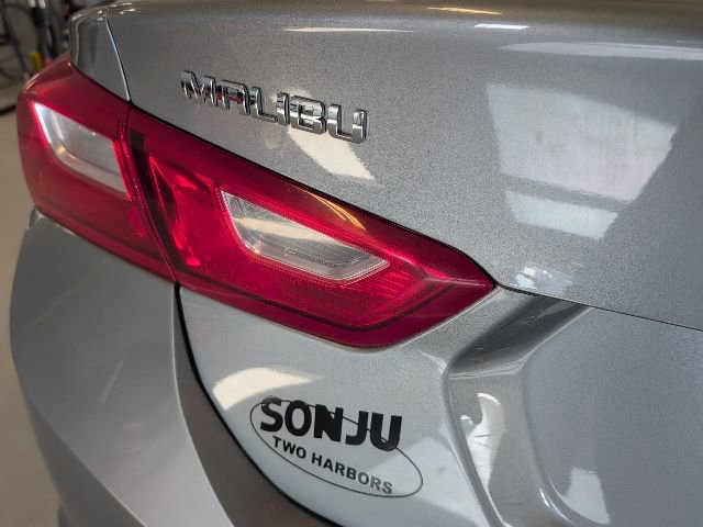Used 2023 Chevrolet Malibu LT image 34