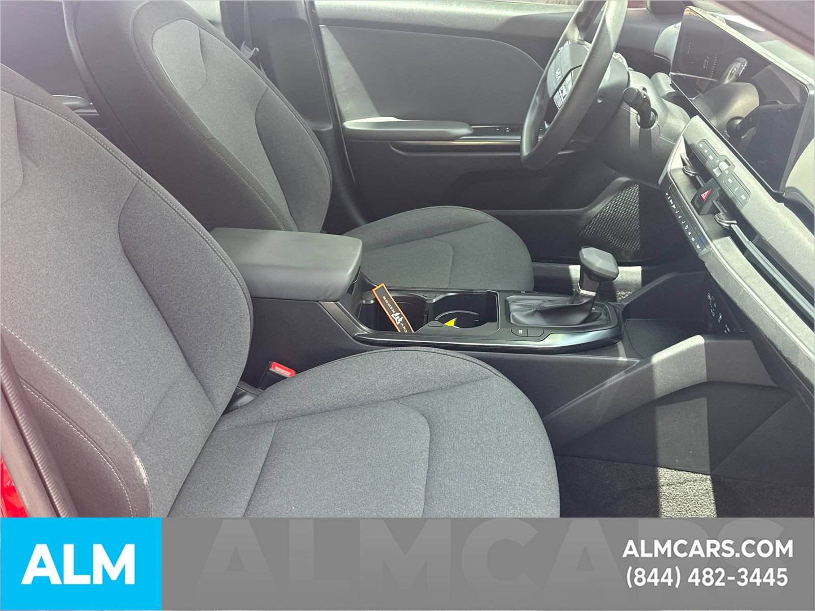 Used 2025 Kia K4 FWD image 15