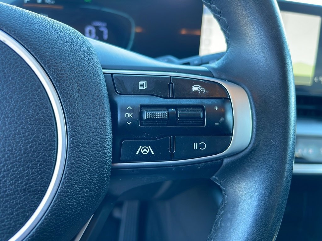 Used 2024 Kia Sportage EX image 23