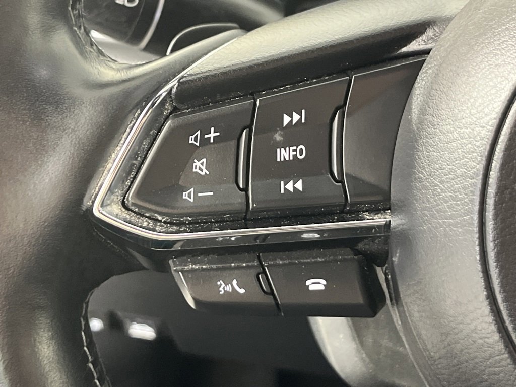 Used 2023 MAZDA CX-5 Signature image 17