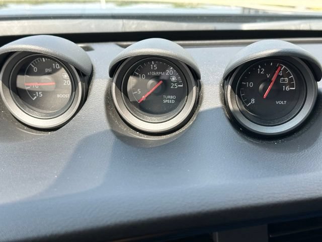 Used 2024 Nissan Z Performance w/ Floor Mat Package RWD image 18