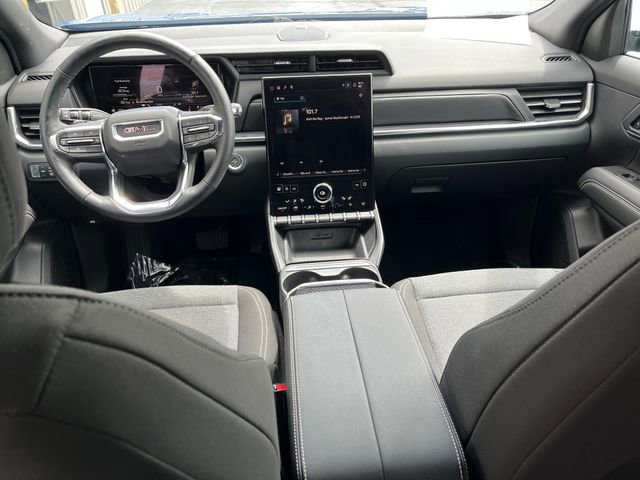 Used 2025 GMC Terrain Elevation w/ Black Edition AWD/4WD image 18