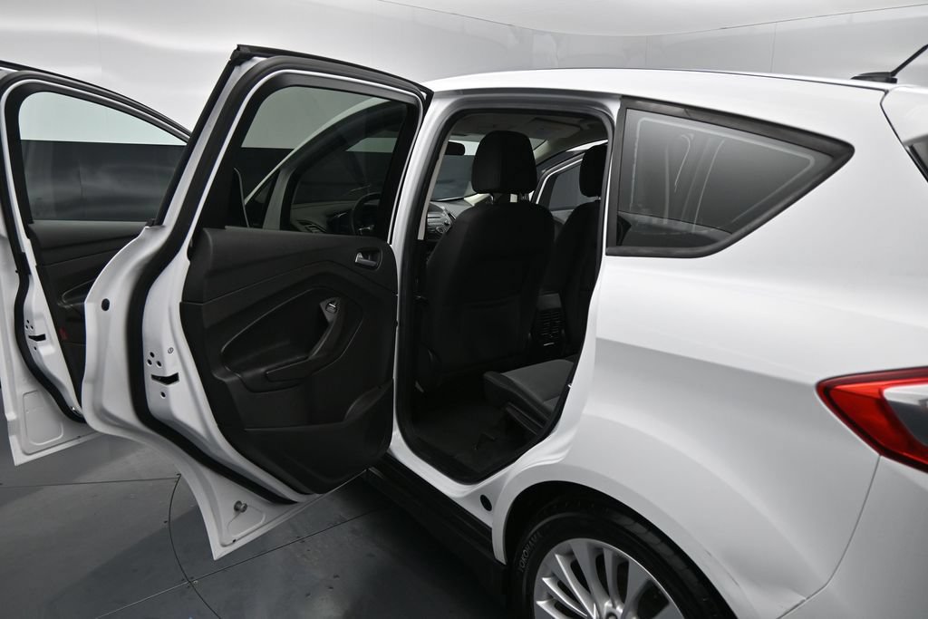 Certified 2017 Ford C-MAX SE FWD image 16