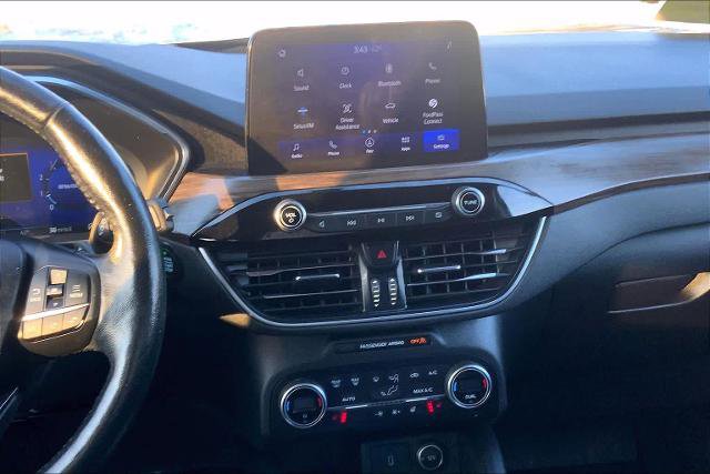 Certified 2020 Ford Escape Titanium image 6