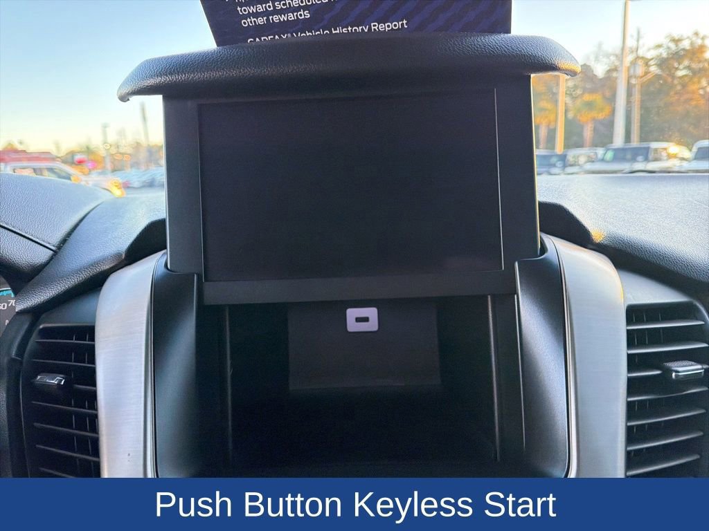 Used 2017 GMC Yukon XL Denali w/ Open Road Package image 31