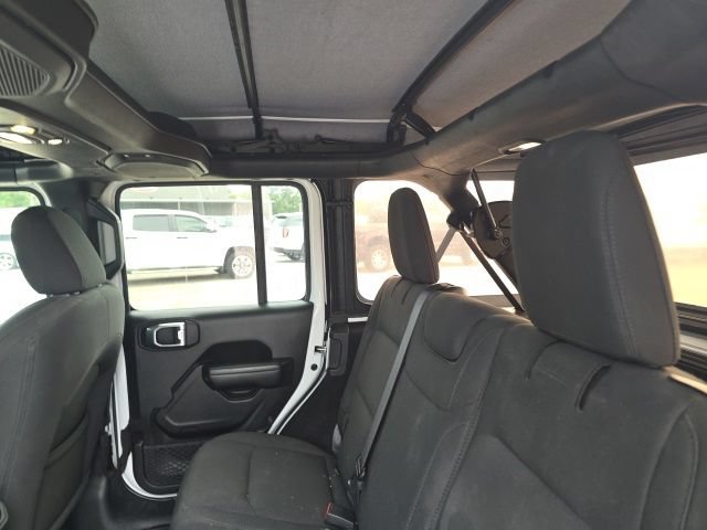 Used 2021 Jeep Wrangler Unlimited Sport AWD/4WD image 7