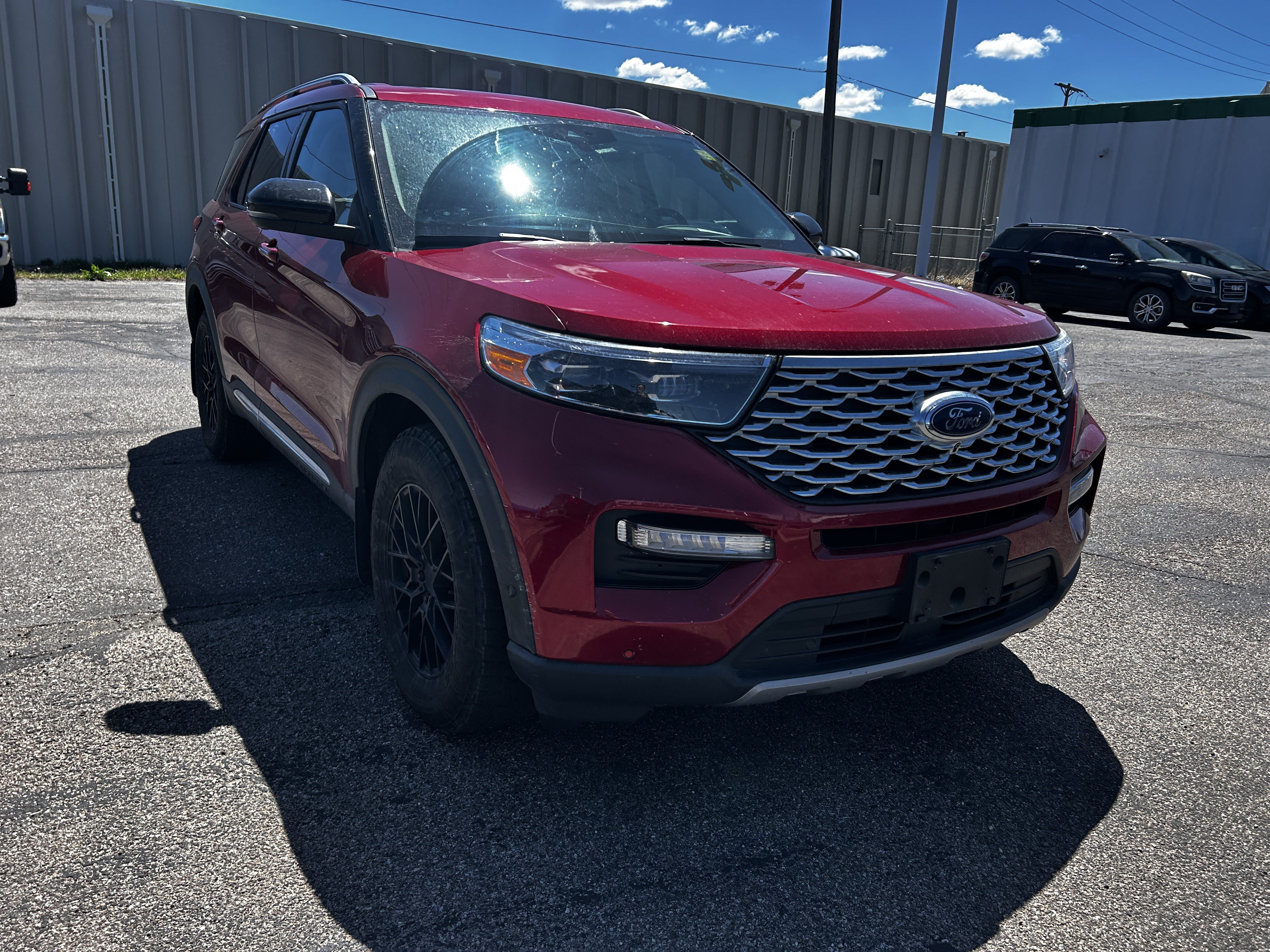 Certified 2022 Ford Explorer Platinum w/ Premium Technology Package AWD/4WD image 7