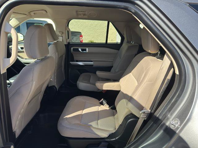 Certified 2023 Ford Explorer XLT RWD image 18