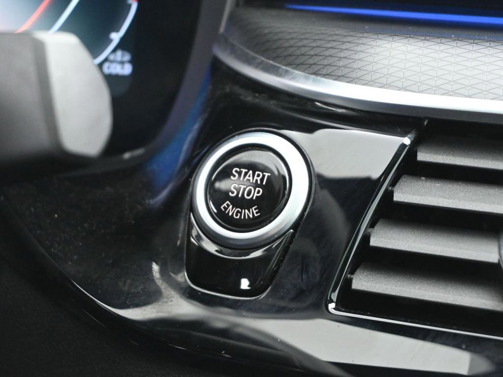 Used 2022 BMW 540i 540i w/ Executive Package image 41