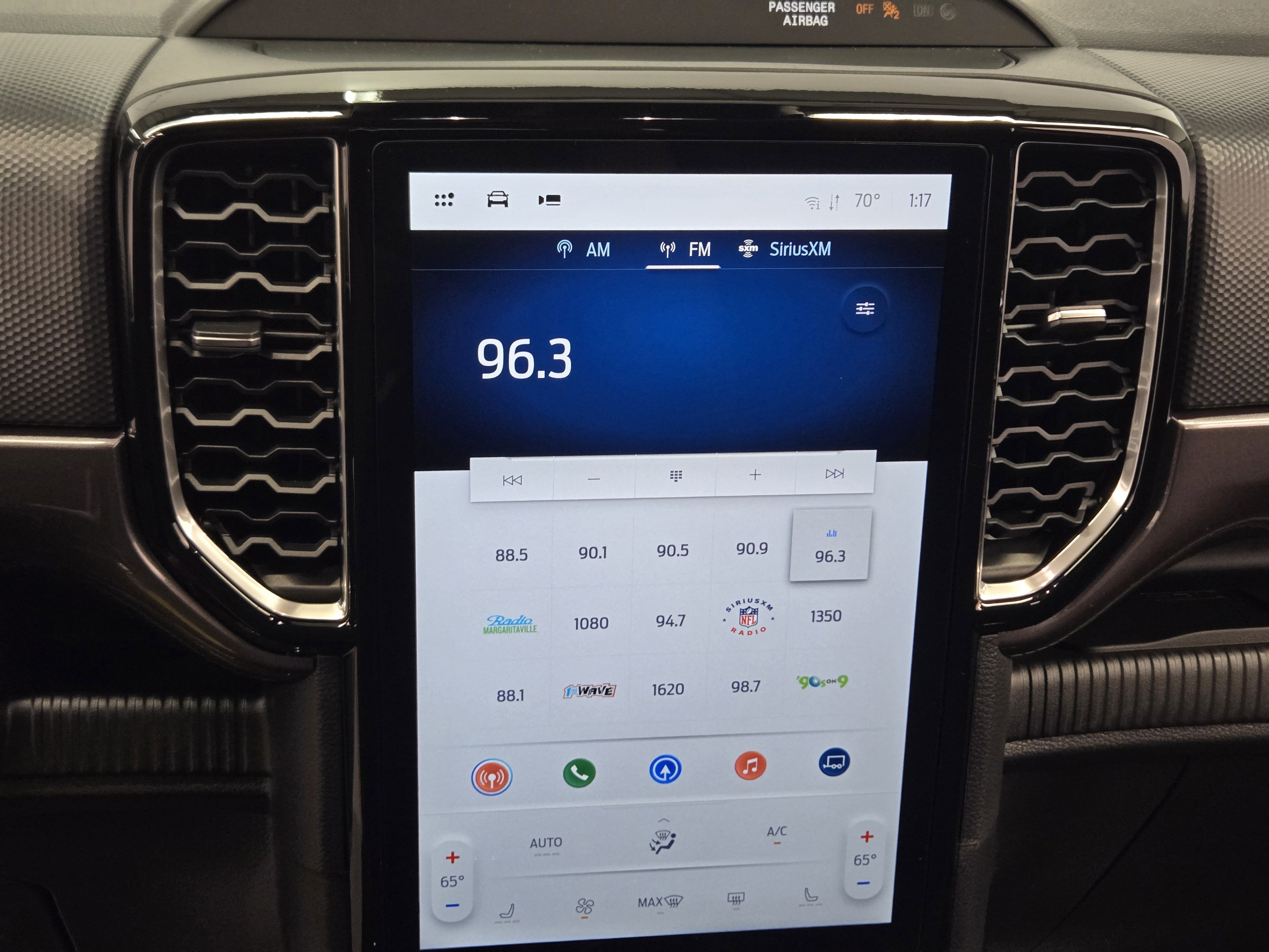 Certified 2025 Ford Ranger XLT w/ Equipment Group 301A High image 16