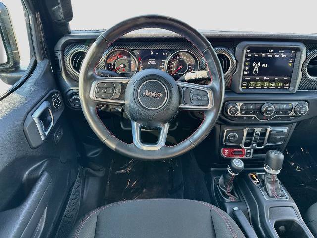 Used 2022 Jeep Wrangler Unlimited Rubicon w/ Cold Weather Group AWD/4WD image 19