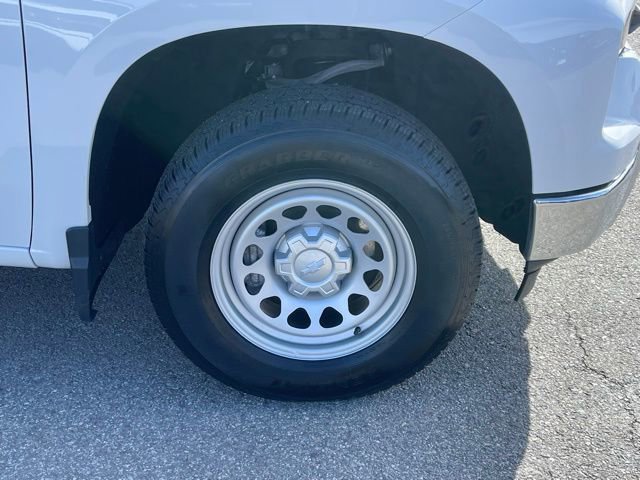 Used 2024 Chevrolet Silverado 1500 W/T w/ WT Value Package image 11