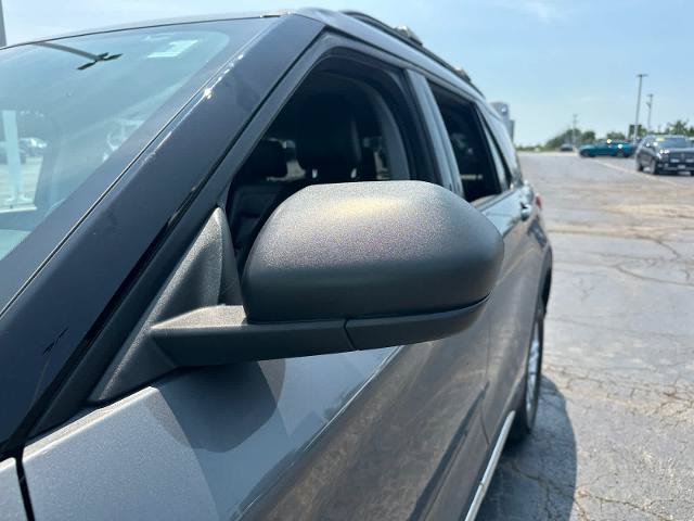 Certified 2023 Ford Explorer XLT w/ Equipment Group 202A AWD/4WD image 12