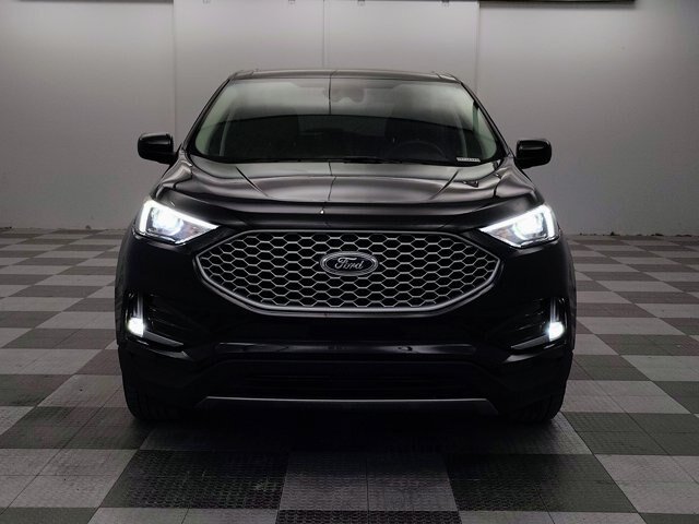 Certified 2024 Ford Edge SEL w/ Convenience Package AWD/4WD image 5