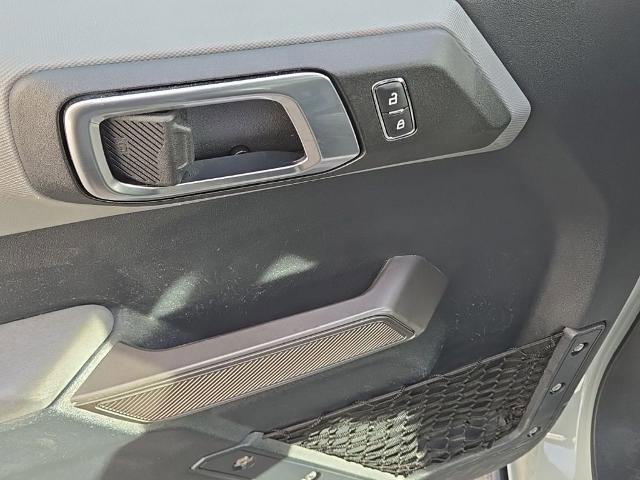 Certified 2021 Ford Bronco Black Diamond image 14