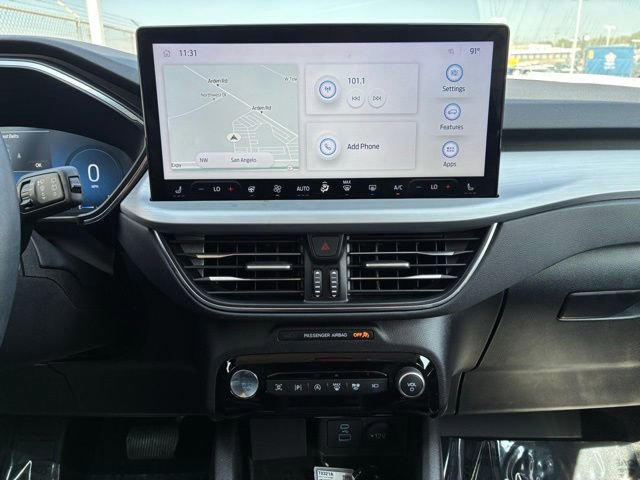 Certified 2023 Ford Escape Platinum AWD/4WD image 11