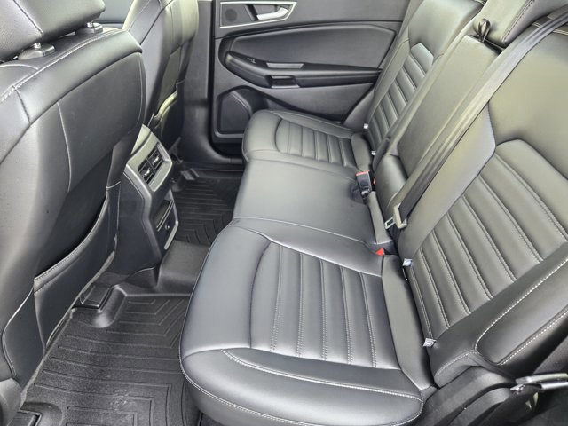 Certified 2024 Ford Edge SEL image 30