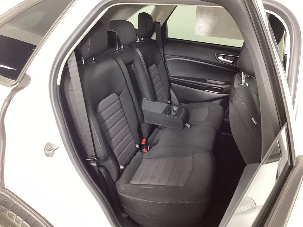 Certified 2021 Ford Edge SE FWD image 32