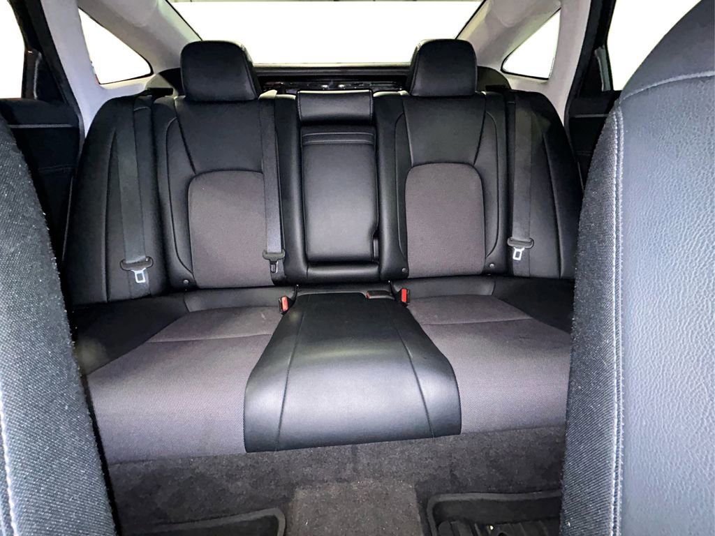 Used 2018 Honda Clarity Plug-In Hybrid image 22