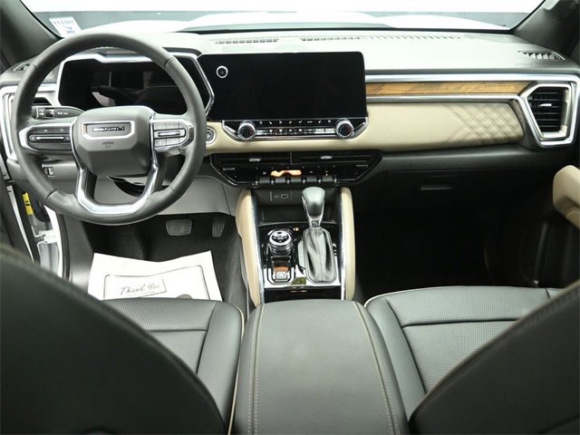 Used 2023 GMC Canyon Denali image 39
