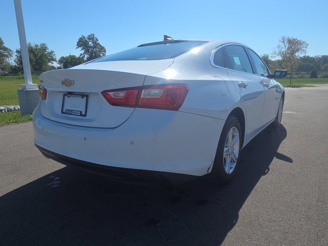 Used 2023 Chevrolet Malibu LS w/ Driver Confidence Package FWD image 7
