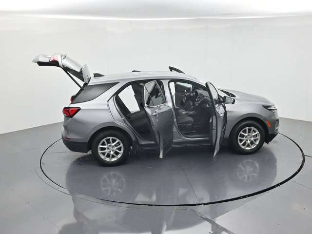 Used 2024 Chevrolet Equinox LT FWD image 47