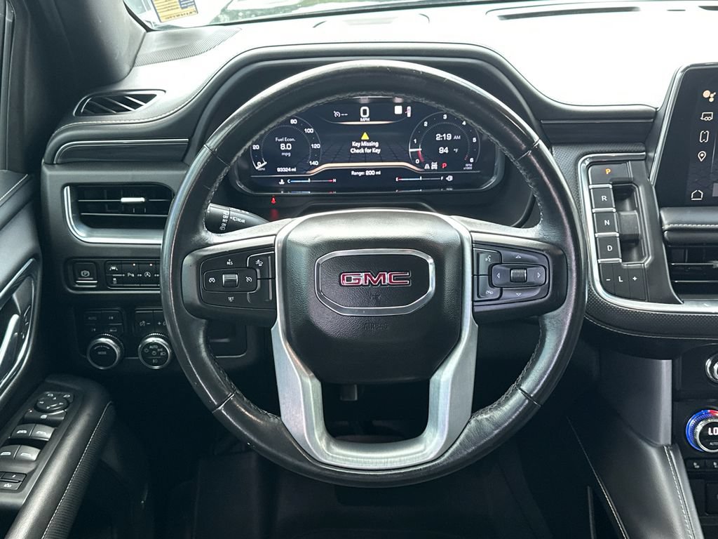Used 2023 GMC Yukon SLT AWD/4WD image 25