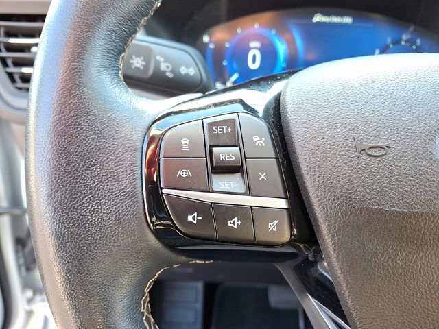 Certified 2022 Ford Escape Titanium w/ Titanium Elite Package image 22