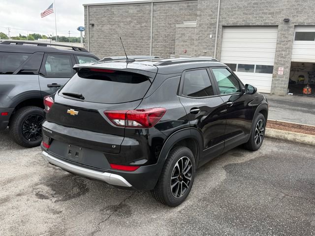 Used 2025 Chevrolet TrailBlazer LT FWD image 5