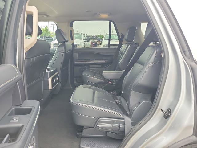 Certified 2024 Ford Expedition XLT AWD/4WD image 9