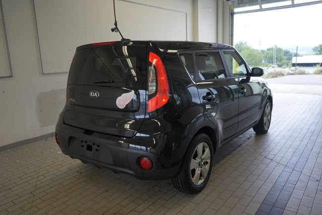 Used 2017 Kia Soul FWD image 14