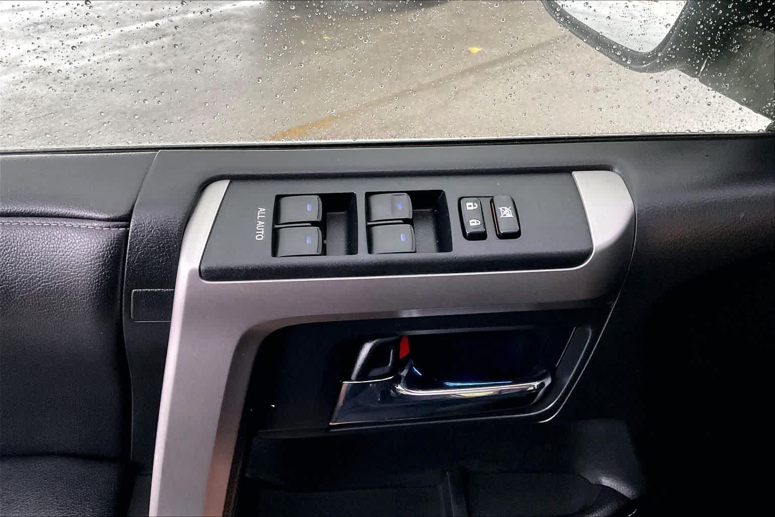 Used 2019 Toyota 4Runner Limited RWD image 32