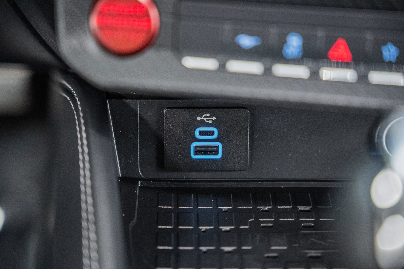 Certified 2024 Ford Mustang GT Premium RWD image 28
