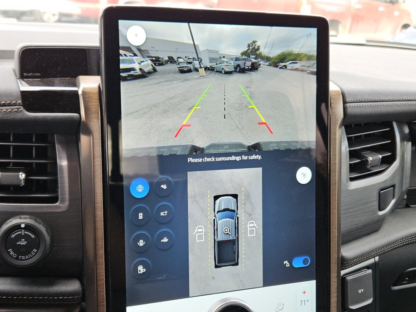 Certified 2025 Ford F150 Lightning Lariat image 23