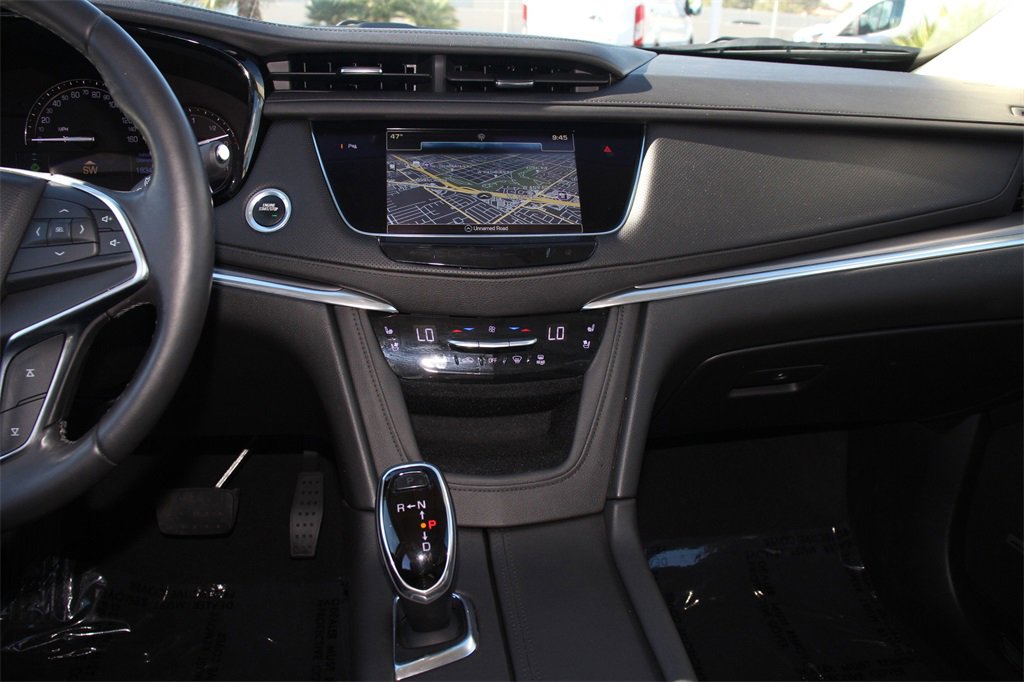 Used 2017 Cadillac XT5 Premium Luxury image 18
