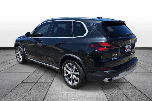 Used 2024 BMW X5 xDrive40i w/ Premium Package AWD/4WD image 7