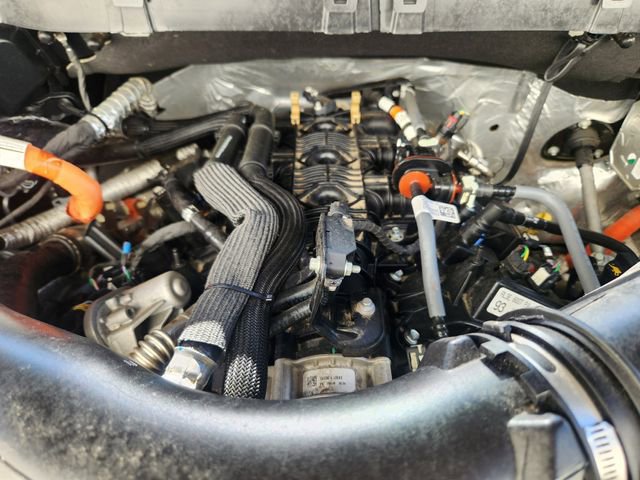 Certified 2025 Ford F150 Platinum AWD/4WD image 23