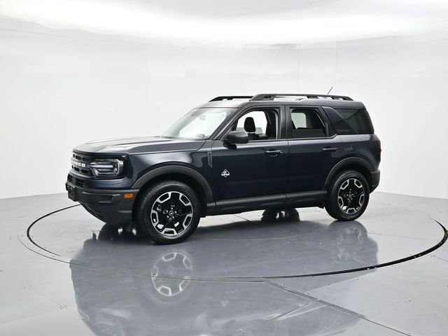 Certified 2023 Ford Bronco Sport Outer Banks w/ Tech Package image 5