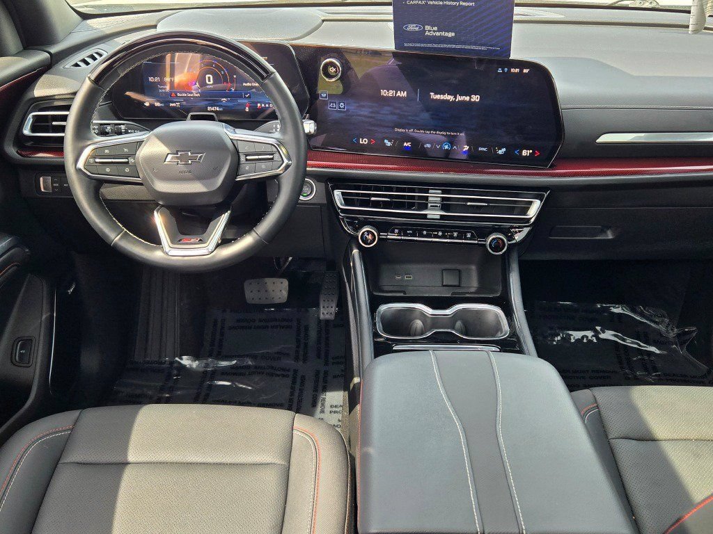 Used 2025 Chevrolet Traverse Z71 w/ Enhanced Driving Package AWD/4WD image 20